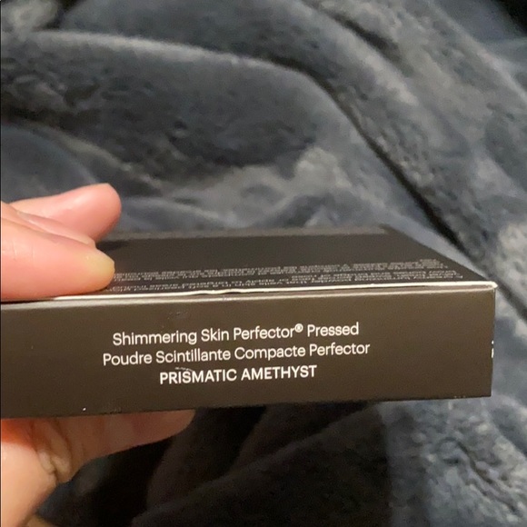 Becca Shimmering Skin Perfector - Picture 5 of 5